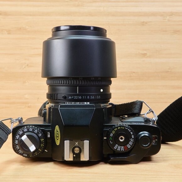 Ricoh KR-10x SLR Film Camera, with Sigma 28-70mm UC Zoom Lens, Made in Japan - Picture 8 of 11